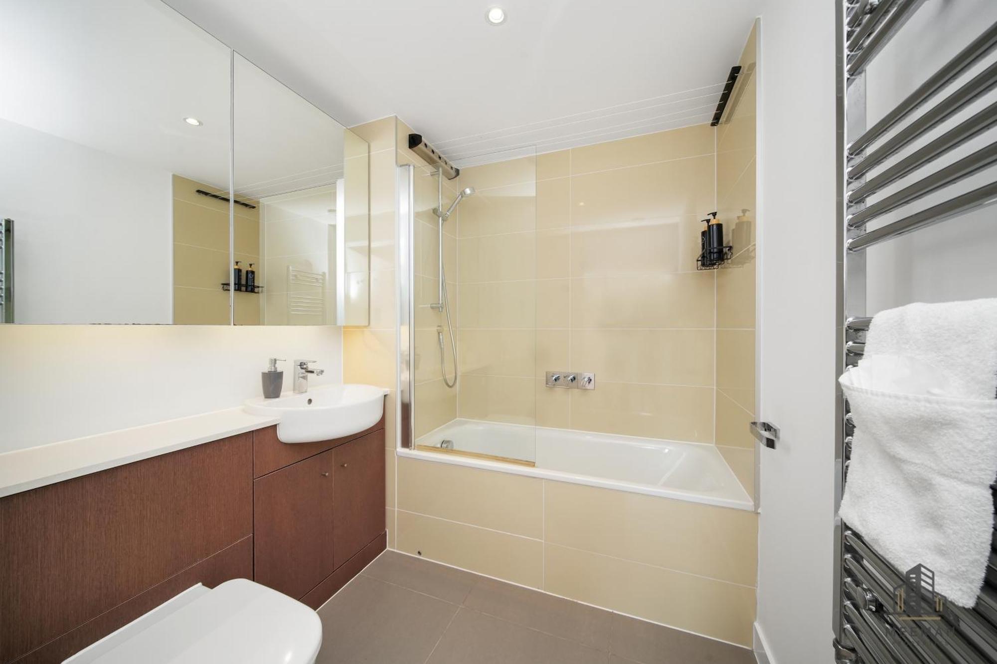 Appartamento Modern 3 Bedroom - Olympic Park - E20 Stratford